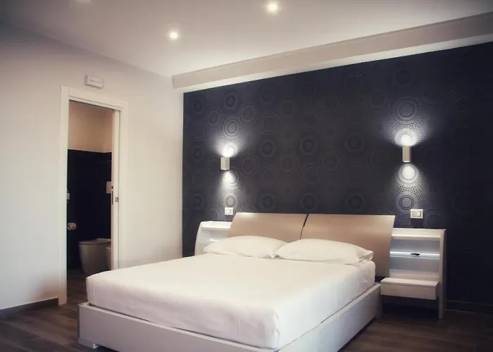 Lumarooms Alojamento de Acomodação e Pequeno-almoço Reggio di Calabria