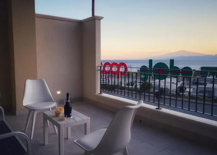 Lumarooms Alojamento de Acomodação e Pequeno-almoço Reggio di Calabria