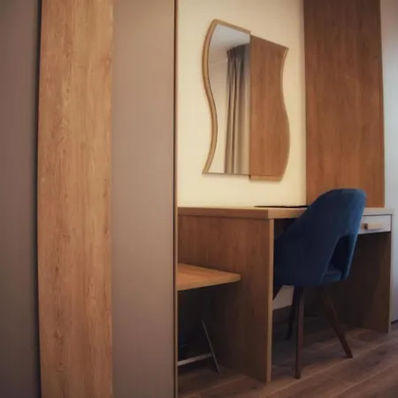 Bed and breakfast Lumarooms 4*